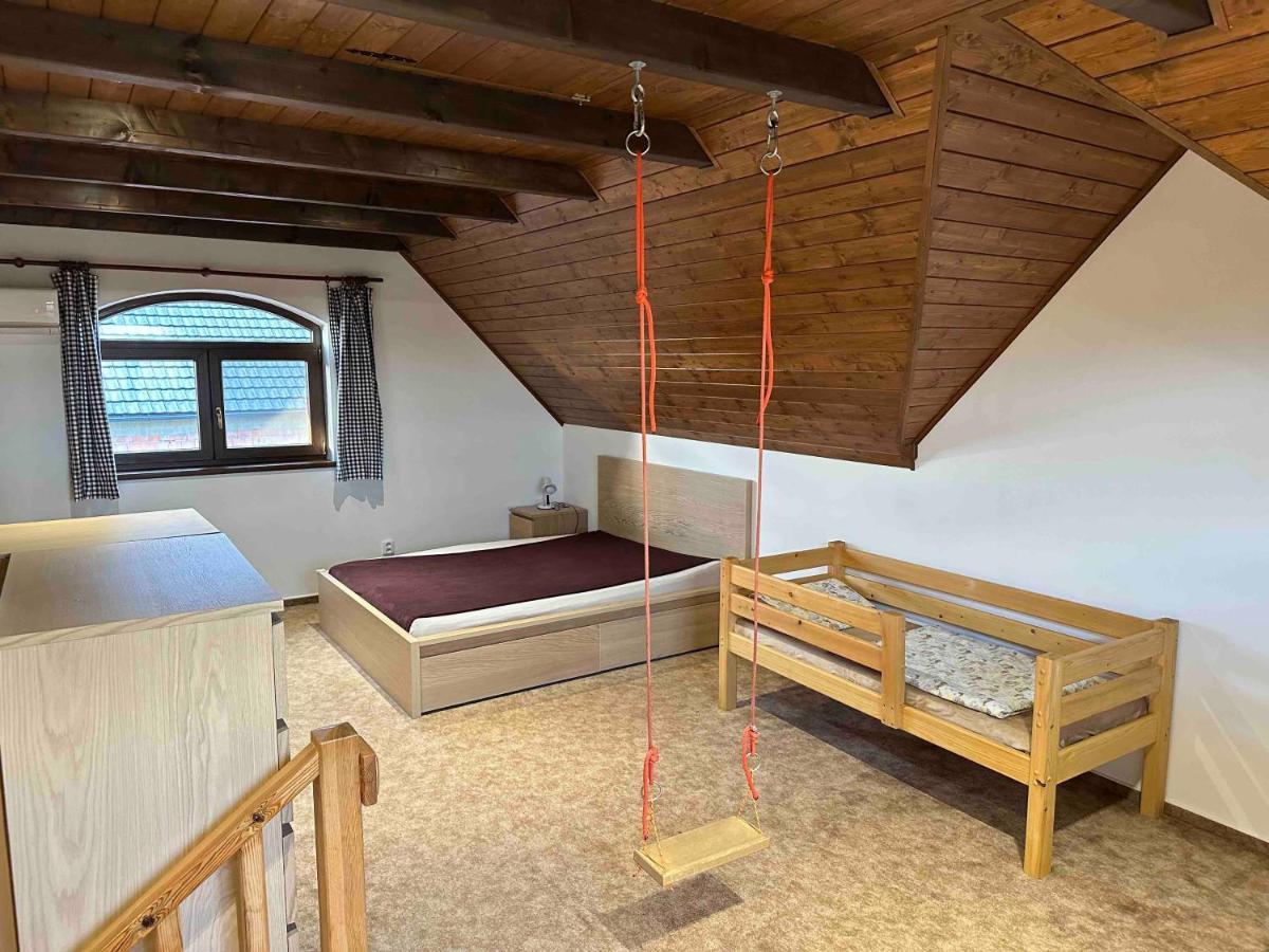 Penzion - Apartman Prestavlky Tršice Zewnętrze zdjęcie